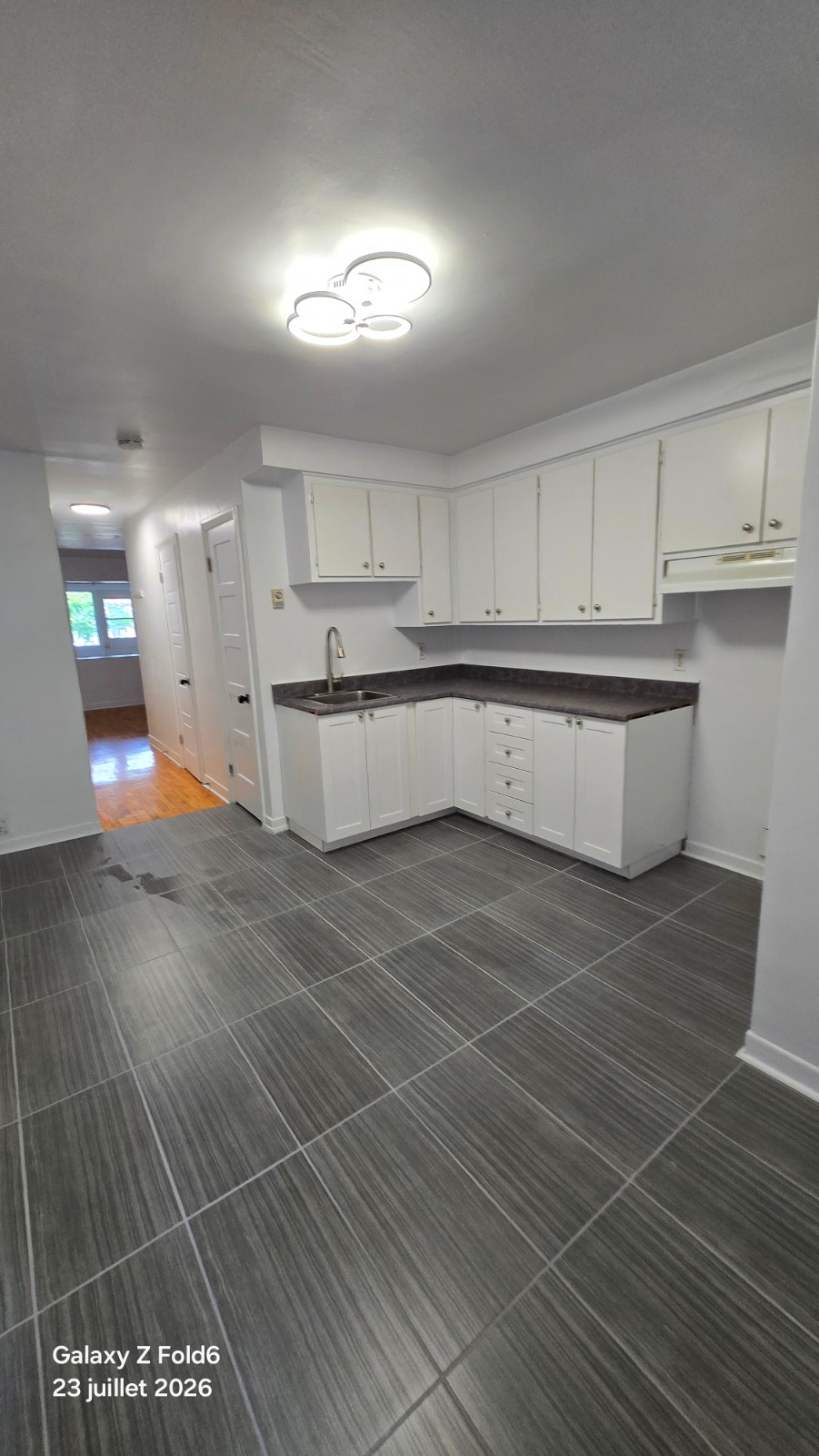 2296 Rue Montgomery — photo 1