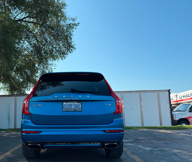 2016 blue xc90 r in Cars & Trucks in Oshawa / Durham Region - Image 2
