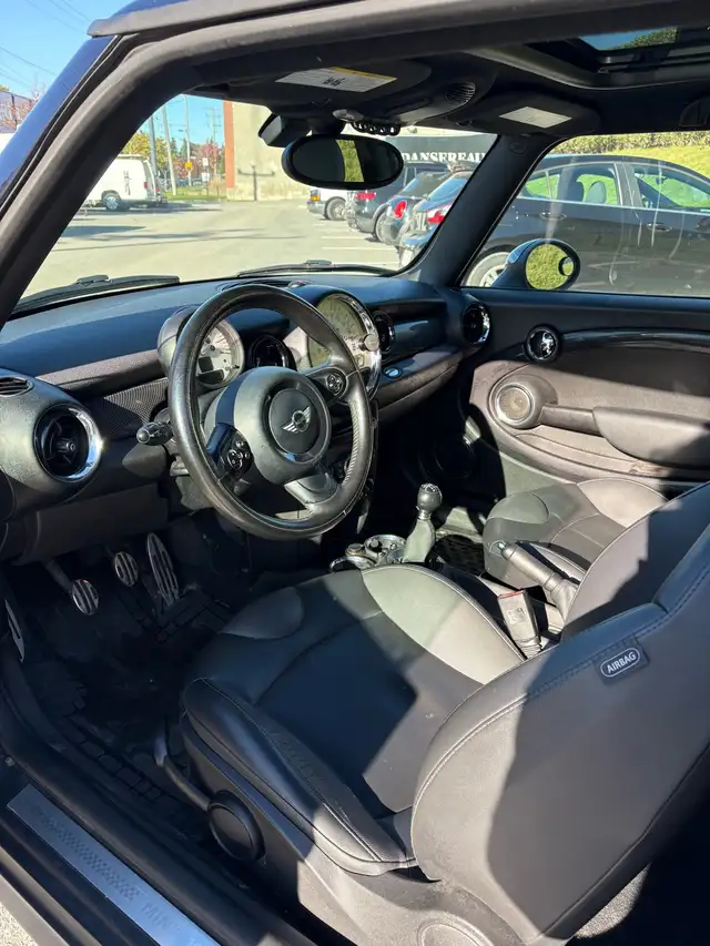 2012 Mini Cooper S589628668611153925