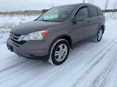Selling my 2010 Honda CR-V EX AWD it has an automatic transmission, it only has 185,000km!!! runs an...