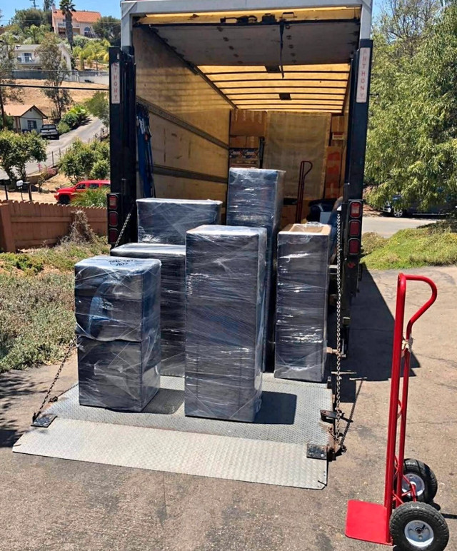 moving for residential and commercial - Edmonton in Moving & Storage in Edmonton - Image 4