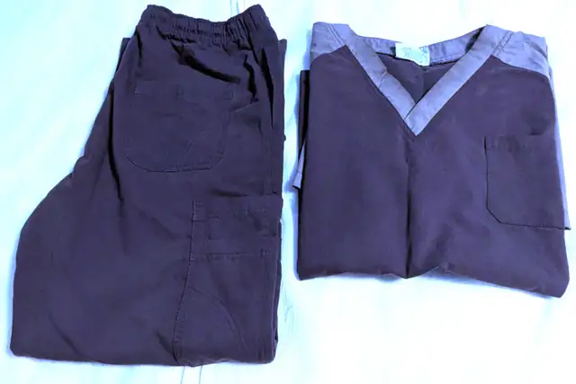 Scrub Tops and Bottoms in Men's in City of Toronto - Image 6