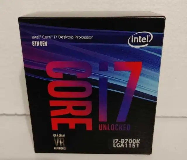 Intel Core I7-8700K+ASUS ROG STRIX Z390-E Gaming Motherboard in System Components in City of Montréal - Image 3