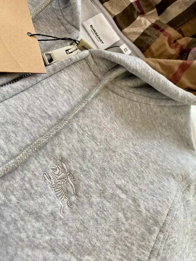 Burberry Mens Hoodie Brand New w Tags in Men's in City of Toronto - Image 5
