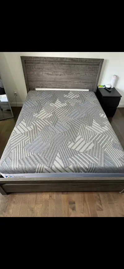 base de lit queen , View more