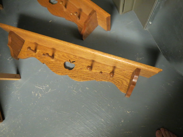 Handmade Wooden Shelves in Home Décor & Accents in London - Image 5