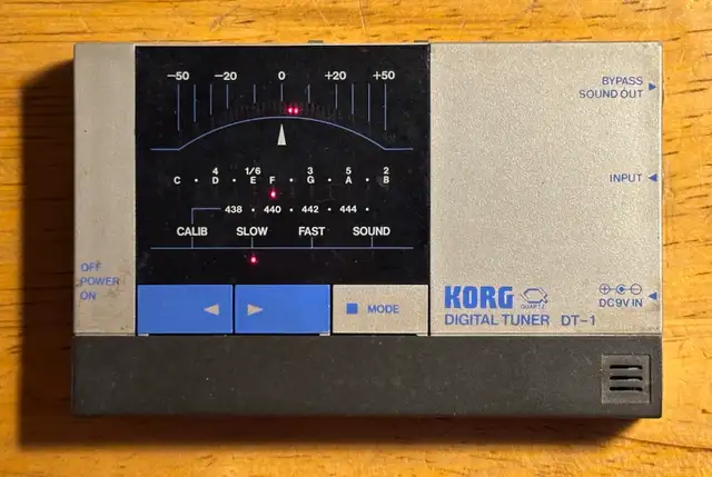 Korg DT-1, Handheld Tuner, with original manual.... in Amps & Pedals in City of Toronto - Image 8