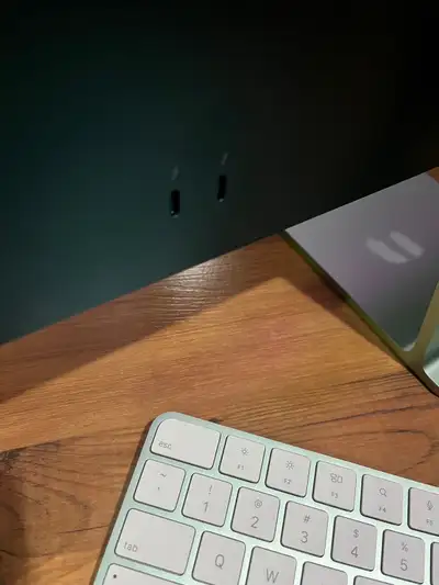 Like New Green Apple iMac 2021 w/ M1 Chip 8GB 256GB SSD I, View more