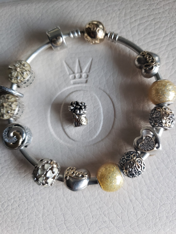 PANDORA BRACELETS • CHARMS, ETC in Jewellery & Watches in City of Toronto