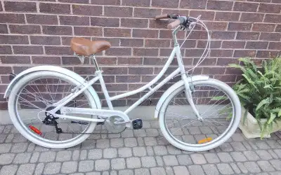 Step through confort bike, View more