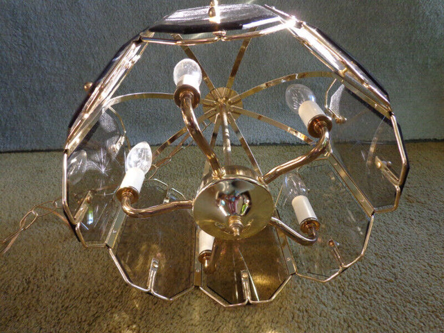 NEW ! RETRO   BEVELLED GLASS CHANDELIER in Electrical in Guelph - Image 3