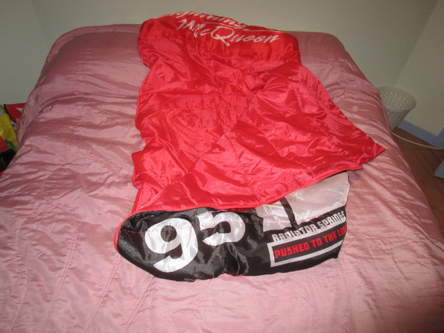 sac de couchage  édredon FLASH MC QUEEN petit lit + SAC DISNEY dans Autre  à Laval/Rive Nord - Image 2