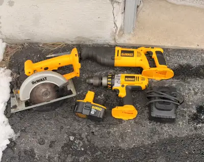DeWalt 18V XRP Drill and Saws Combo Kit + Battery Charger, View more