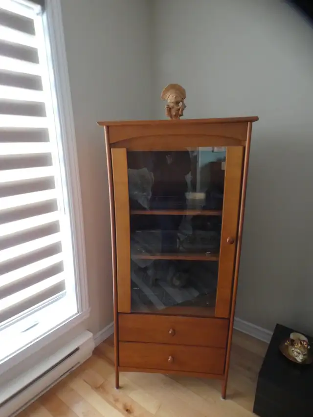 Meuble vitré in Hutches & Display Cabinets in Longueuil / South Shore - Image 2