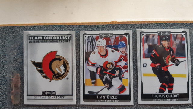 2021-22 O-PEE-CHEE Ottawa Senators Complete team with Rookies dans Art et objets de collection  à Lévis - Image 2
