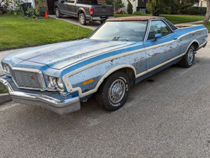 1975 Ford Ranchero Squire