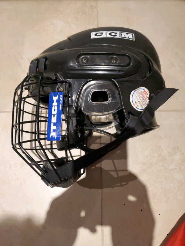 Various Hockey Equipment in Hockey in City of Toronto - Image 4