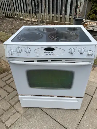 It’s used and working condition stove It's used and functioning stove You can come and test it as we...