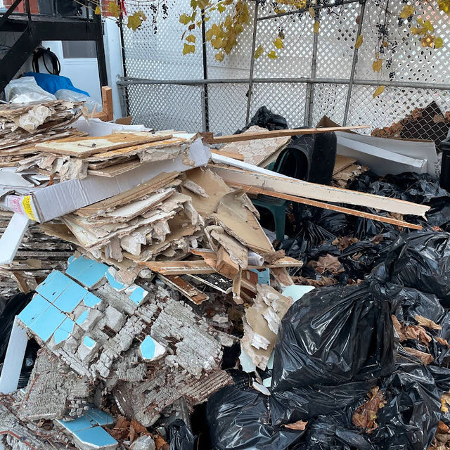 Junk Removal. Time to clean! dans Ménage et entretien  à Ouest de l’Île