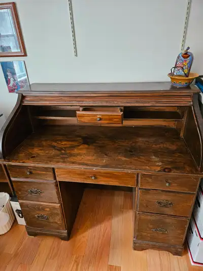Meuble Antique : Secrétaire, View more