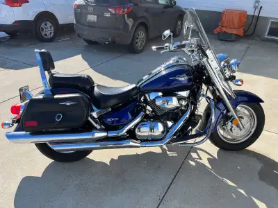 2005 Suzuki Boulevard C90, just like new. Has after market tachometer. Comes with a cover. Just don'...