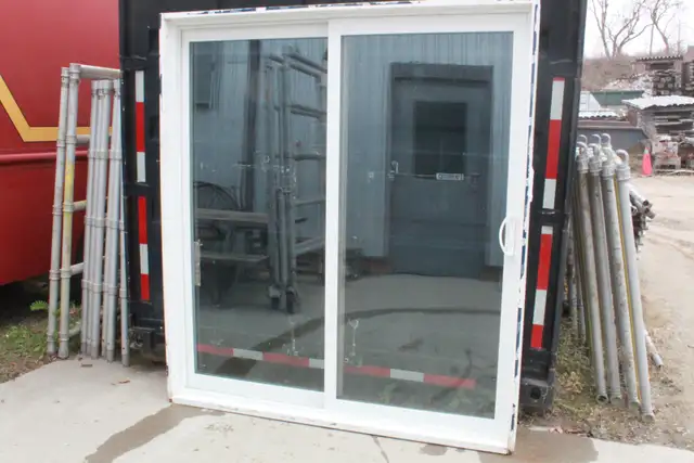 Patio Door64523622490243122