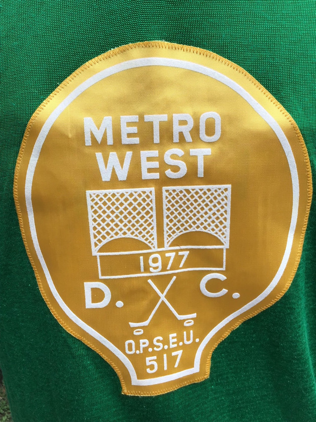 Vintage Metro West D.C. Hockey Jersey.  in Men's in Woodstock - Image 2