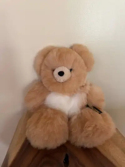Adorable peluche en fourrure  d’alpagas, View more