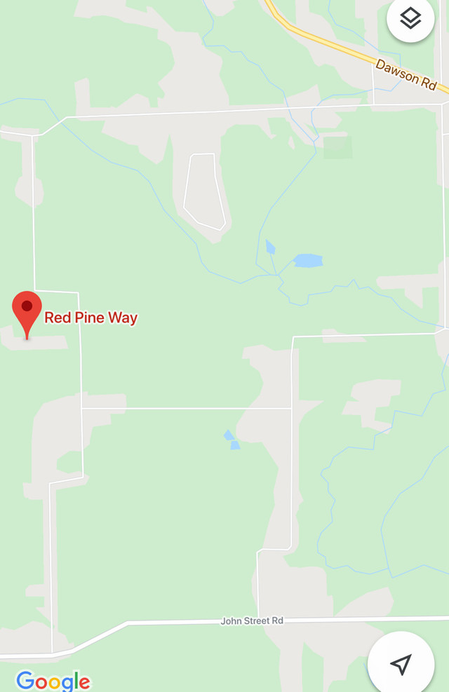 Close to town lot on Red Pineway in Land for Sale in Thunder Bay - Image 2