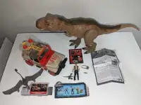 Jurassic park/world jp18 jeep with figure and t rex roaring 