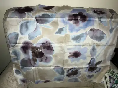 Floral Watercolor Print Fabric Remnant-69 x 61 cm , View more