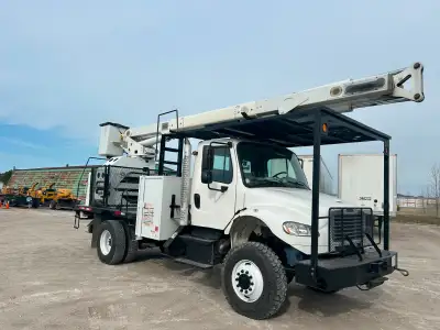 2015 Freightliner Terex XT60/70 Forestry Truck Terex HiRanger XT60/70 75ft Working Height Over Centr...