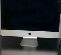 iMac w/ Magic Mouse and Magic Keyboard
