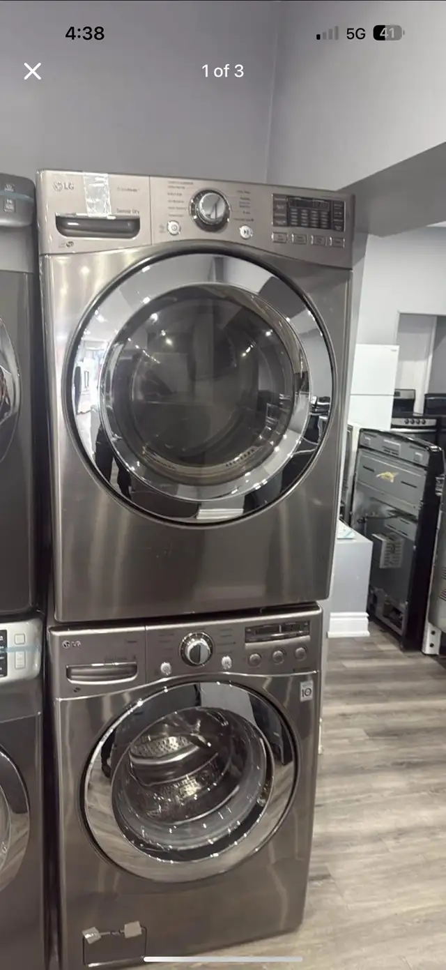LG stackable dryer and washer combo in Washers & Dryers in Hamilton - Image 2