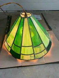 Green stained glass working light 