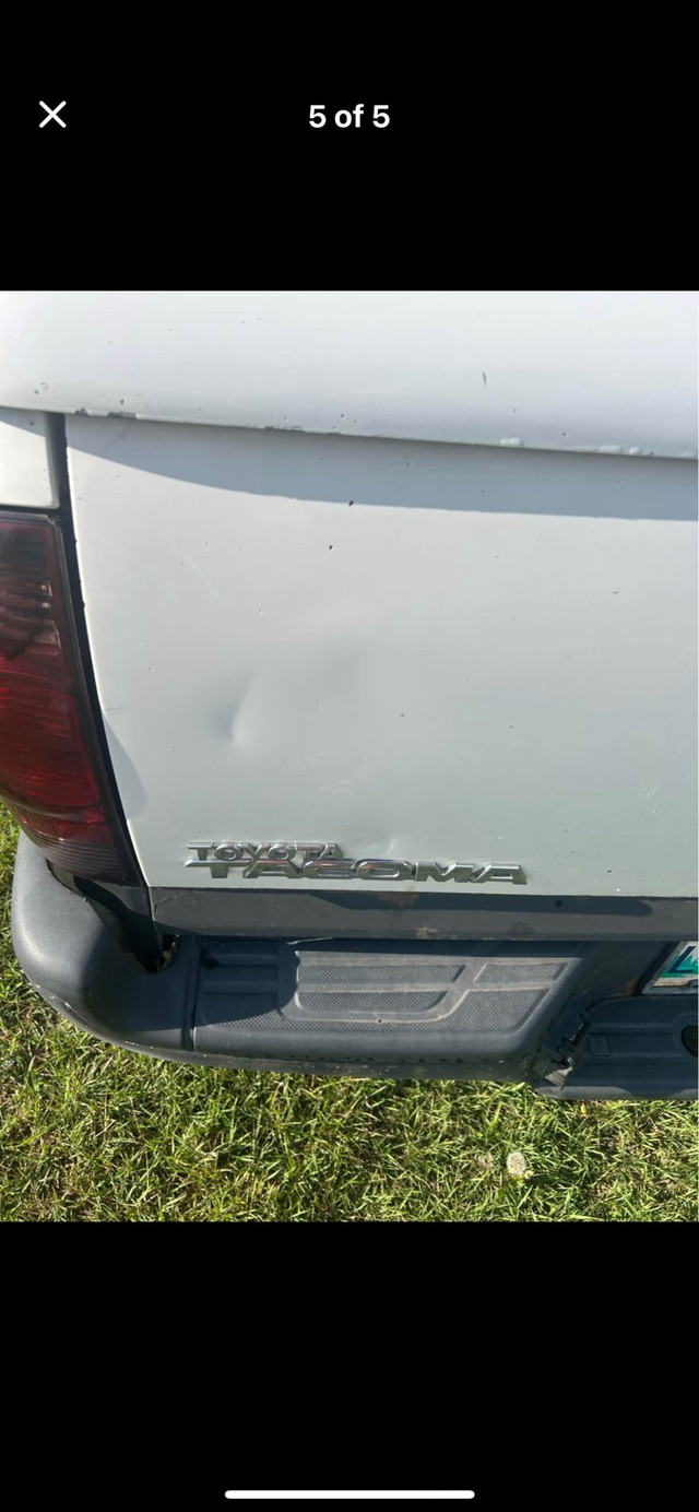 2005 tacoma 6 speed manual in Cars & Trucks in Brandon - Image 4