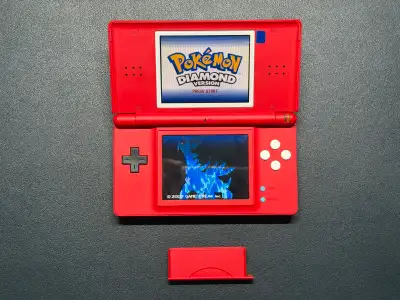 Nintendo DS Lite – Pokédex Style (Custom Red Shell), View more