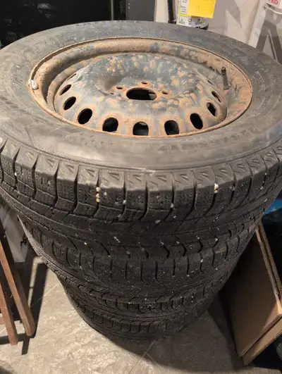 Used set of Michelin winter tires sized 225/65R17 on steel wheels. Bolt pattern 5 x 114.3. Center bo...