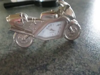 Petite Décoration Horloge Moto:  Idéal Fetes des Pères, View more