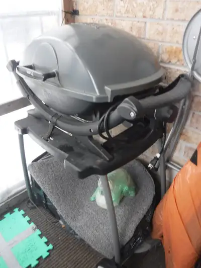 BBQ Electrique WEBER-  DEAL = SUPER ÉQUIPÉ - Fini les bonbonnes, View more