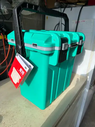 Vibe 20 Quart Cooler., View more