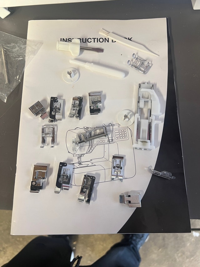 Janome 4120 QDC sewing machine Hobbies & Crafts Oshawa / Durham