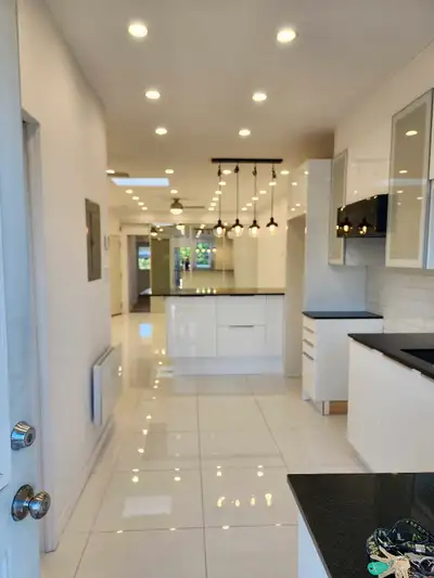 À LOUER – Magnifique 3½ rénové à Villeray Rue Saint-Denis | Disponible dès le 1ᵉʳ juillet 2025 ✨ Pos...