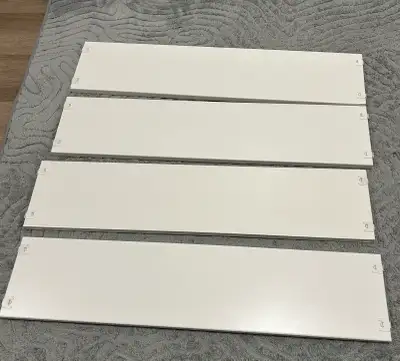 Étagère IKEA. Blanche.  80 cm X 18 cm, View more