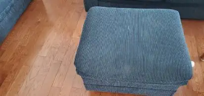 Sofa ,Loveseat and Ottoman in Couches & Futons in Peterborough - Image 4