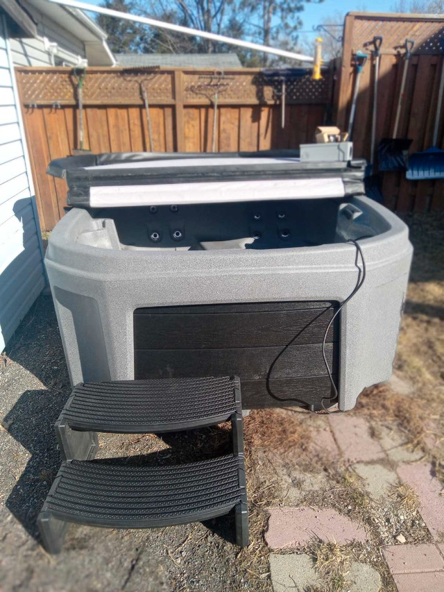 Hot Tub 5000.00 in Hot Tubs & Pools in North Bay