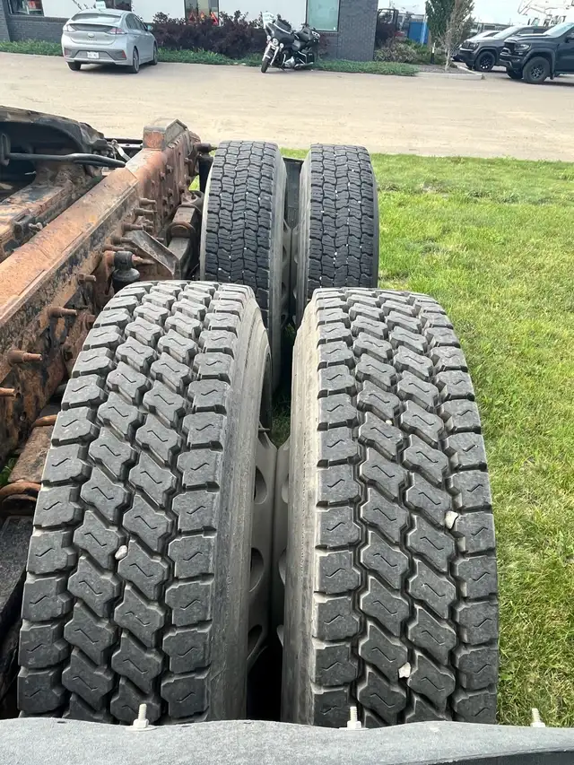 2017 International Prostar, ISX 485HP, 18spd Manual, 46 rears! in Heavy Trucks in Saskatoon - Image 6