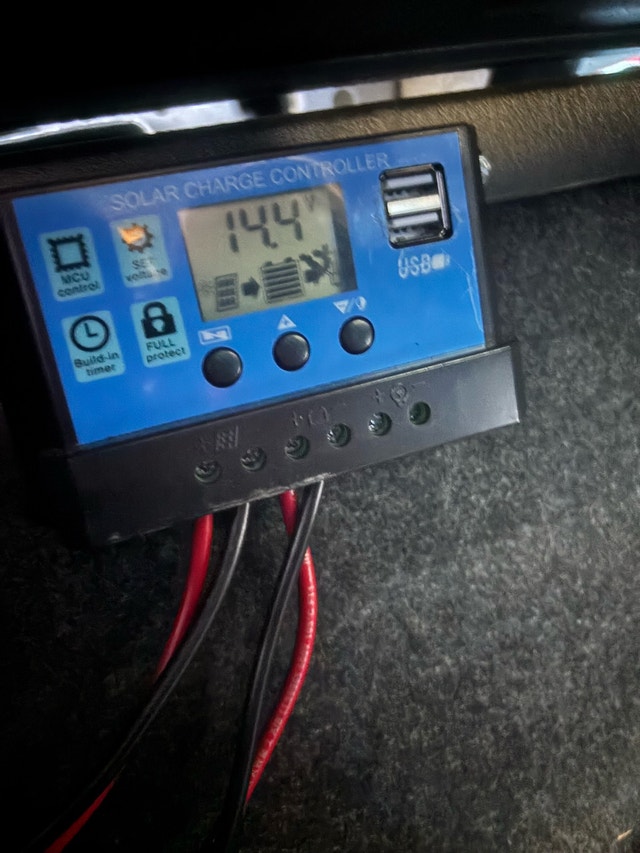 Dodge Grand Caravan convertie pour vanlife — photo 3
