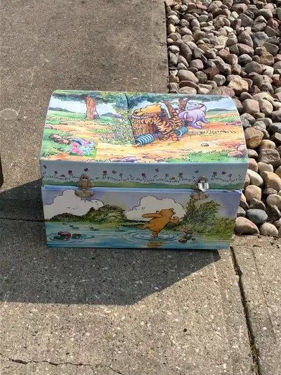 Free storage box (for kids), View more