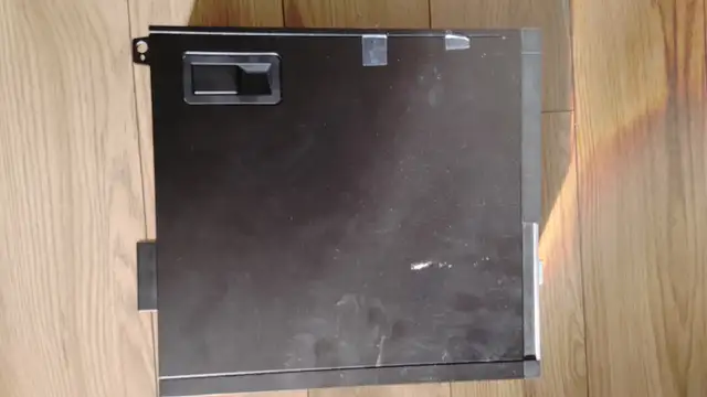 Dell Optiplex 7020 SFF in Desktop Computers in City of Toronto - Image 4
